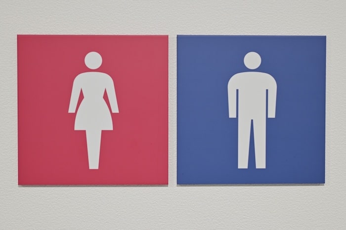 トイレマークと明視性の関係は？