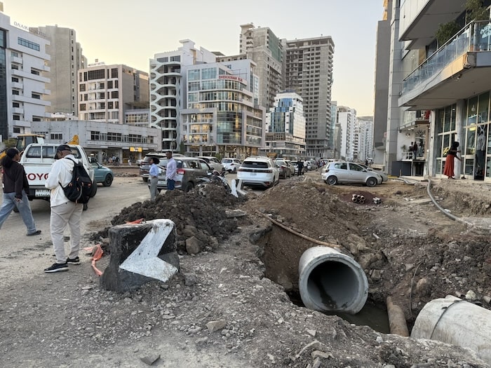 アディスアベバの工事中の道